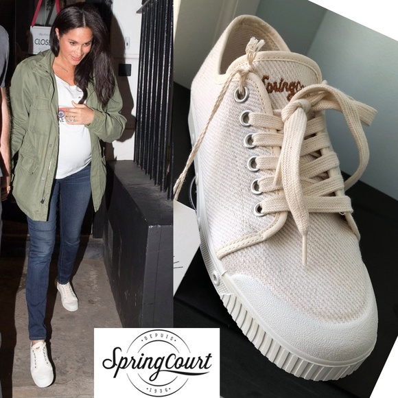 spring court twill plimsolls